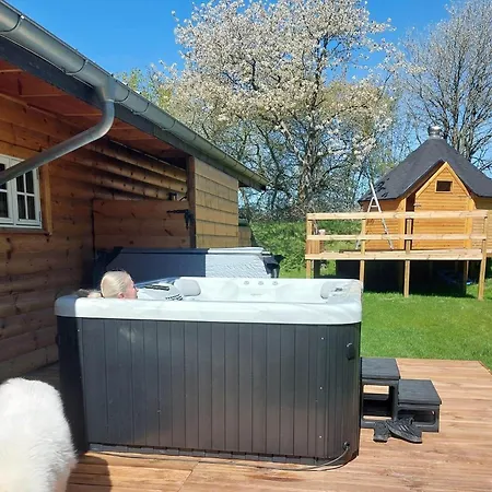 L40-rodby-glentevej-11 Hébergement de vacances *